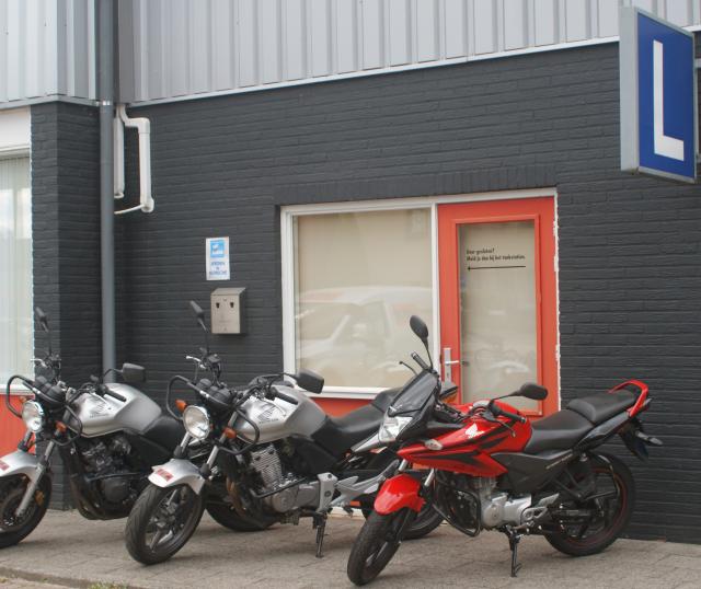 Motorrijlessen